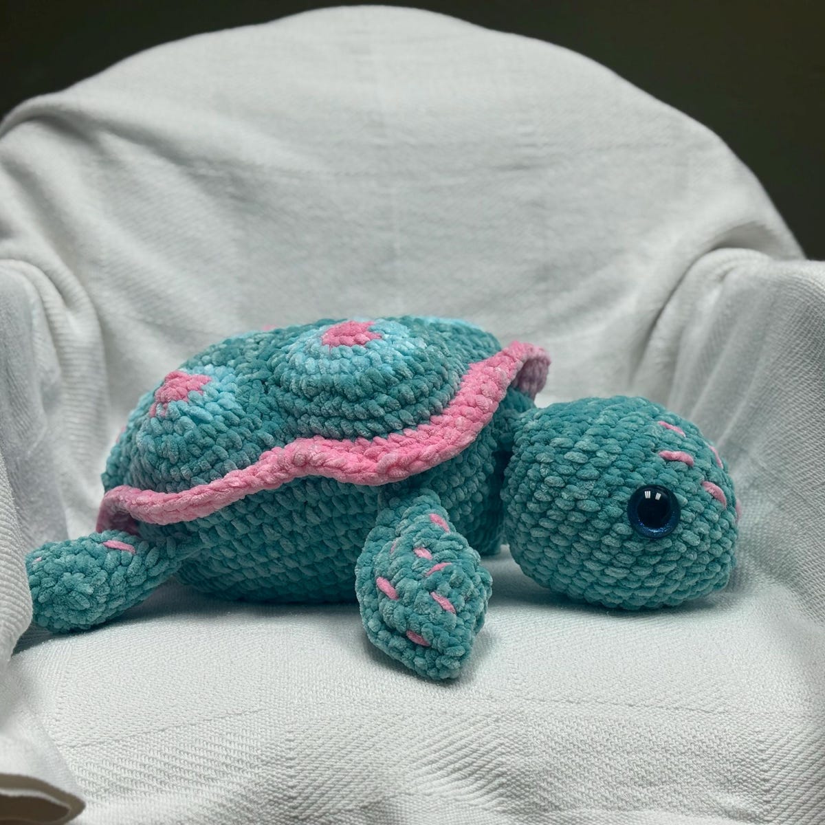 Graceful Turtle Crochet Pattern PDF Download – Amigurumi Design
